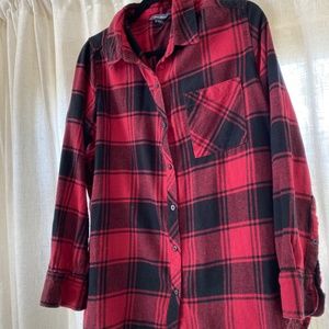 Eddie Bower women’s flannel - red and black